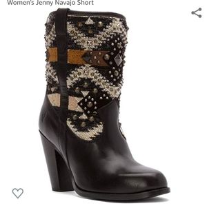 Frye Navajo short boots